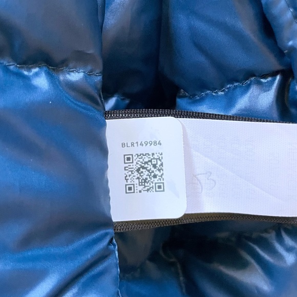 The North Face Men’s ThermoBall Eco Hoodie Jacket - Picture 8 of 9